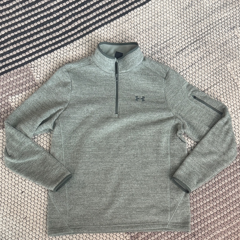 Under Armour Heather marled green Pullover sweatshirt  size medium